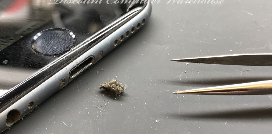 iPhone and iPad Lightning Port Charging Problems